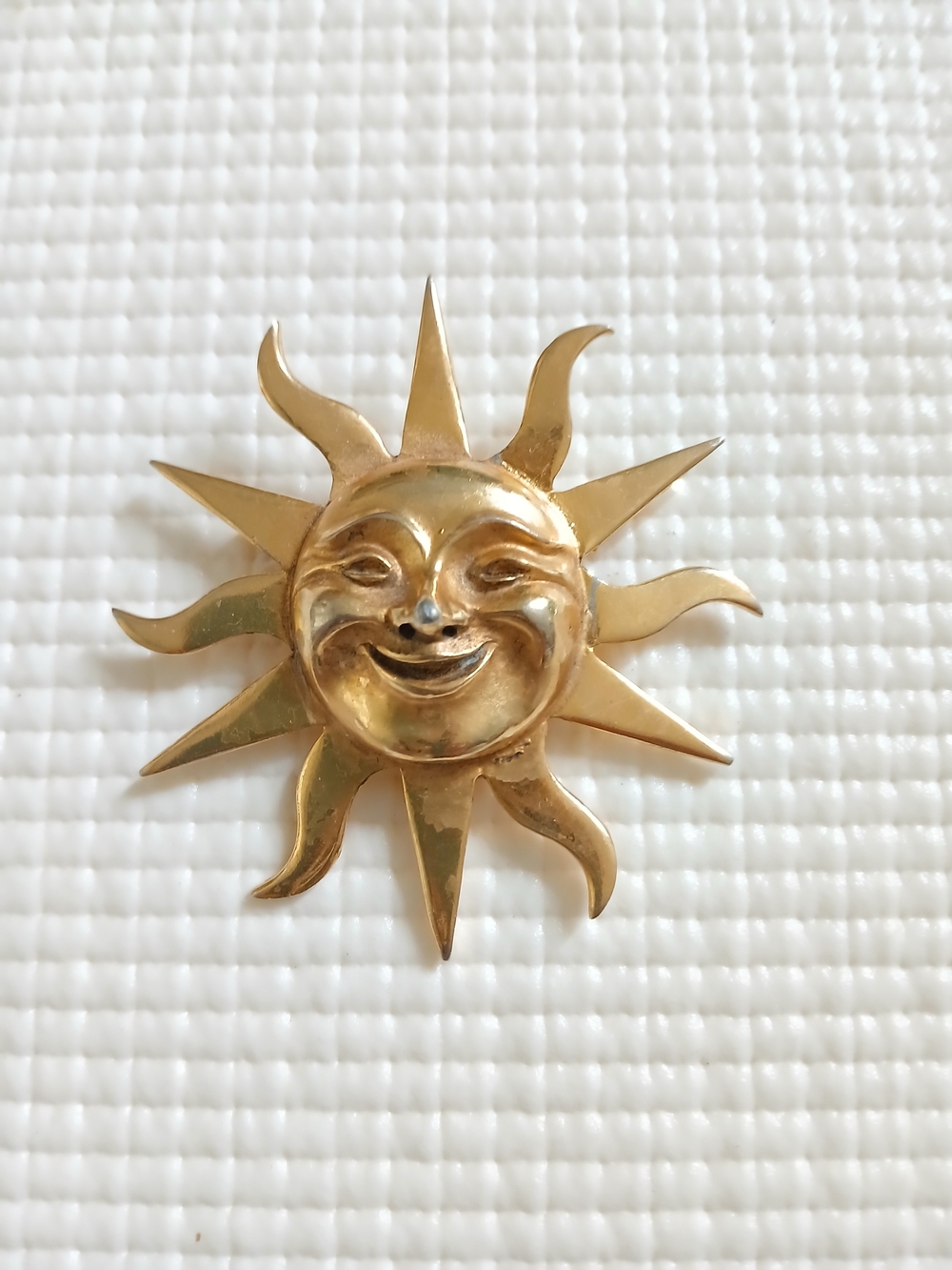 Vintage Signed ALVA STUDIOS Sunburst Brooch,Goldtone tone,Museum Replica